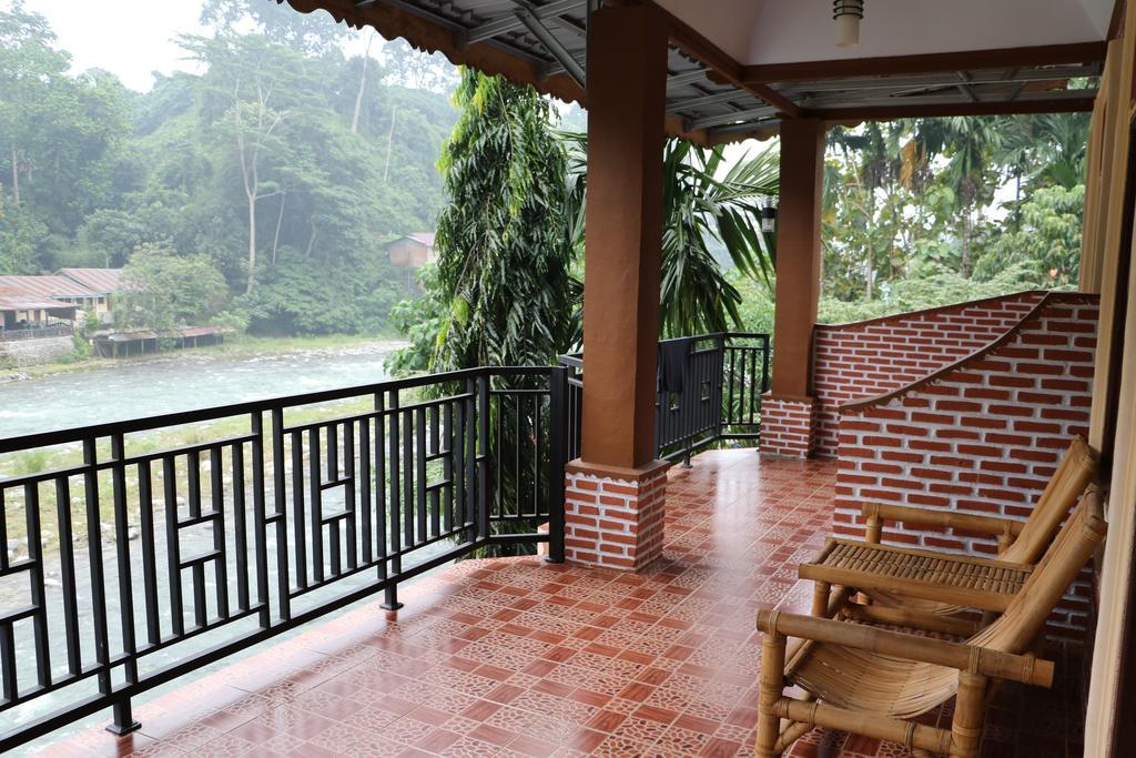Thomas' Retreat Bukit Lawang Hotel Eksteriør billede